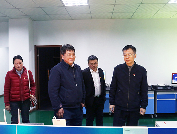 杭州市貿(mào)促會會長鄭榮新一行蒞臨勇電參觀指導(dǎo)！